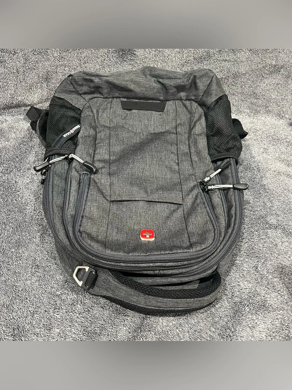 Swissgear Cecil laptop Backpack in heather gray